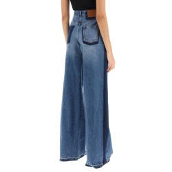 wide leg jeans with contrasting details