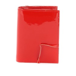 bifold patent leather wallet in