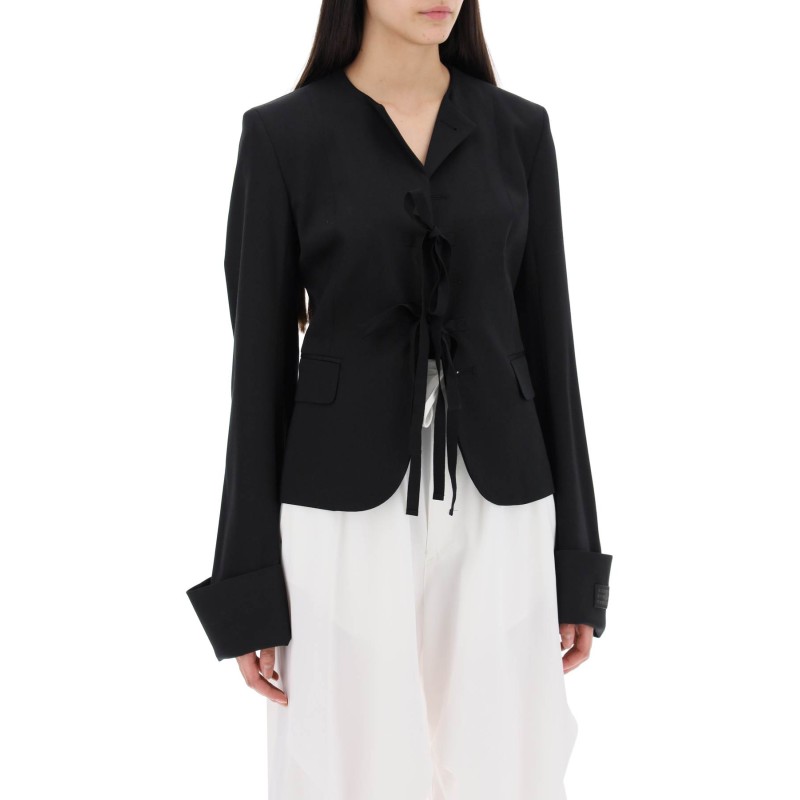 single-breasted blazer with round neck