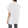 sleeveless t-shirt with