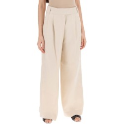 wide-legged lira pants for a