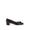 vara pumps