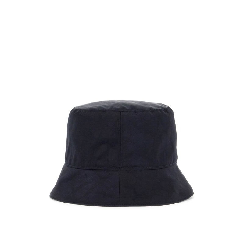 reversible bucket hat with pouch pocket