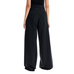 wide-legged pants with pleats