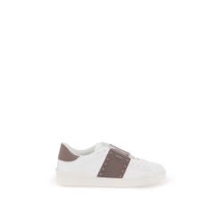 rockstud untitled sneakers