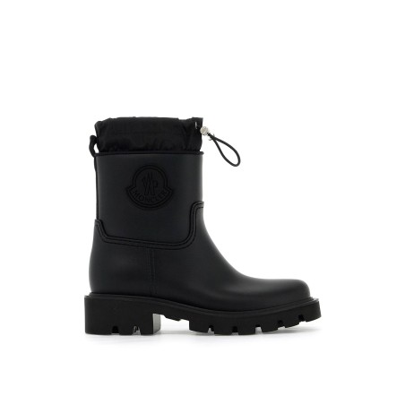 rain boots with kickstream technology