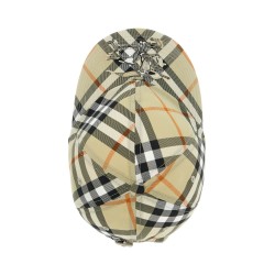 ered

checkered baseball cap