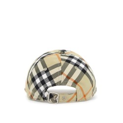 ered

checkered baseball cap