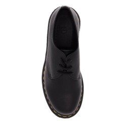 lace-up oxford