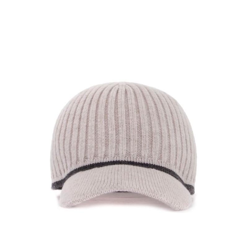 baseball cap in knit fabric