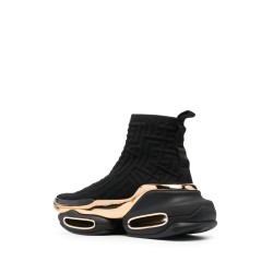 B bold hiking booties