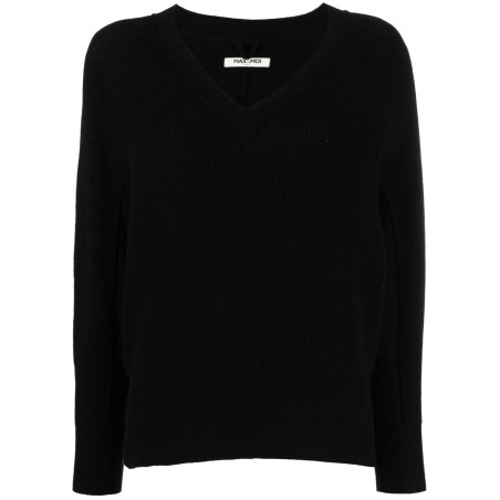 Basic vneck sweater