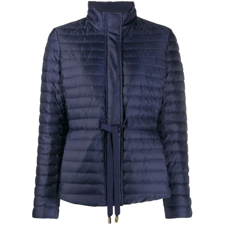 Belted packable puffer