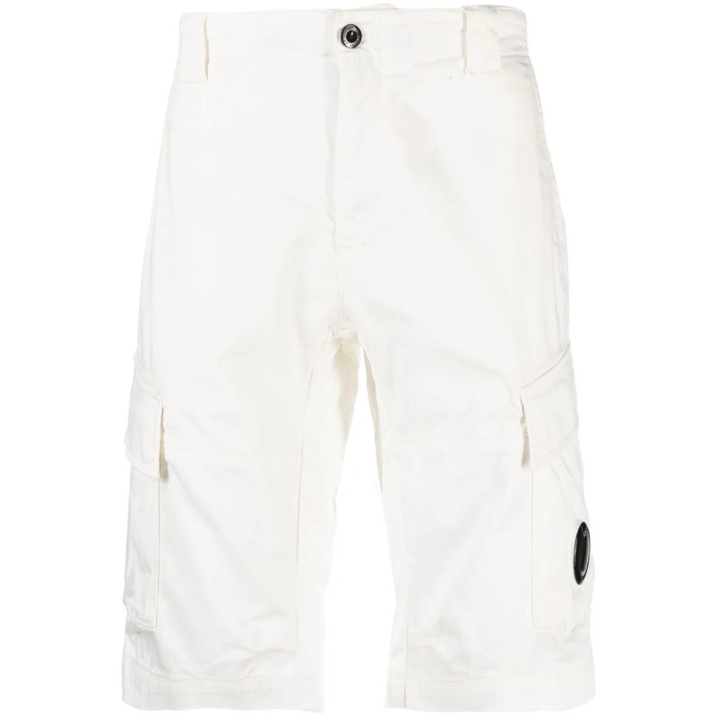 Bermuda cargo shorts