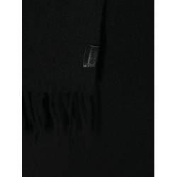 Classic woven scarf