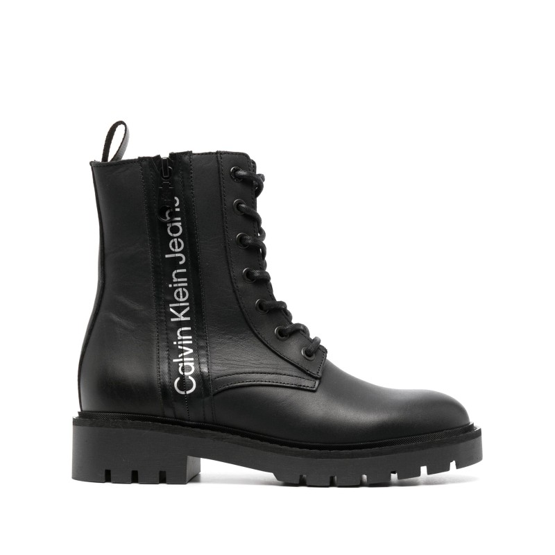 Combat laceup boot zip