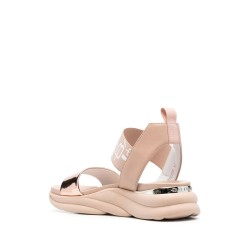 Flat woman sandals