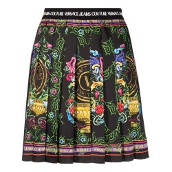 Placed v garden skirt