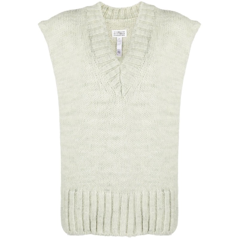 Knitted vest