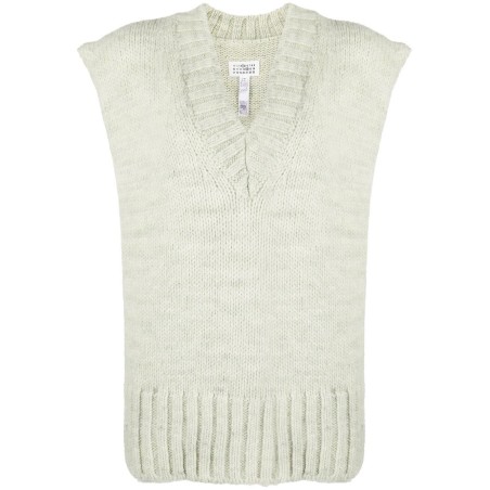 Knitted vest