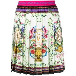 Placed v garden skirt