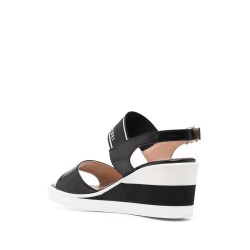 Wedge sandals