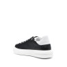 Low top man sneakers