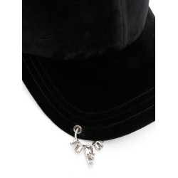 Velvet & piercing cap