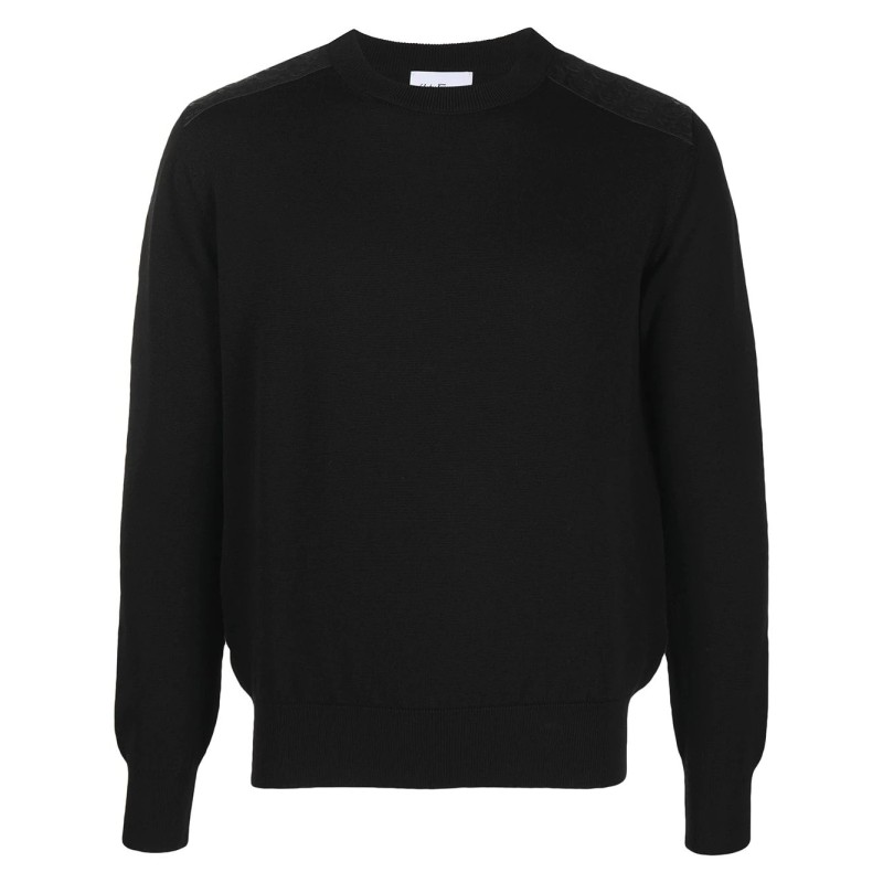 Long sleeve round-neck sweater