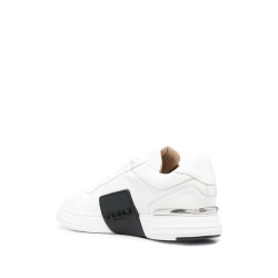 Lo-top sneakers phantom