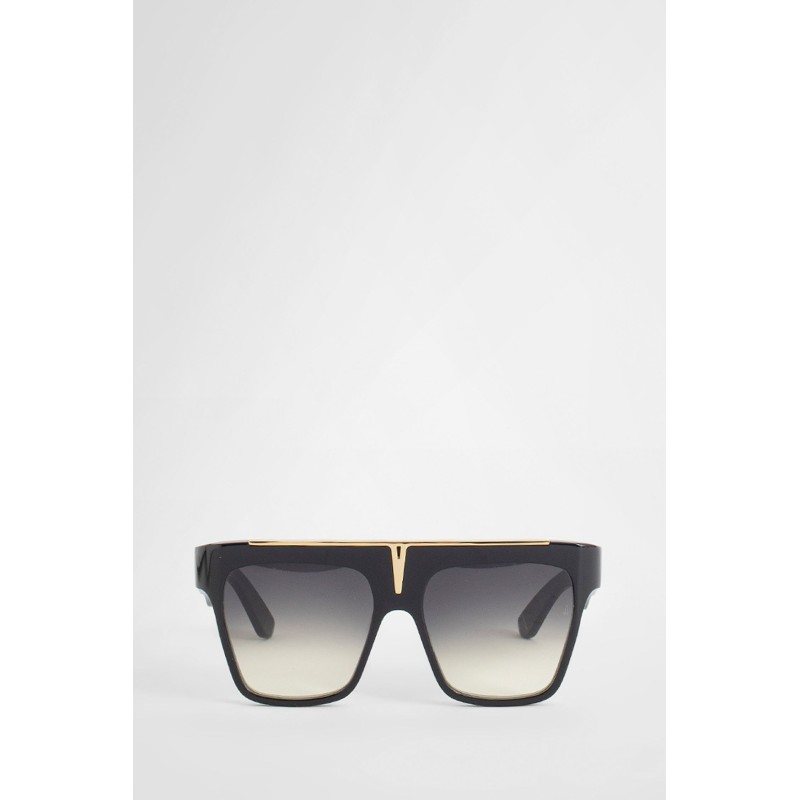 black silini sunglasses