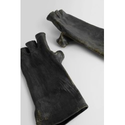 fingerless leather gloves