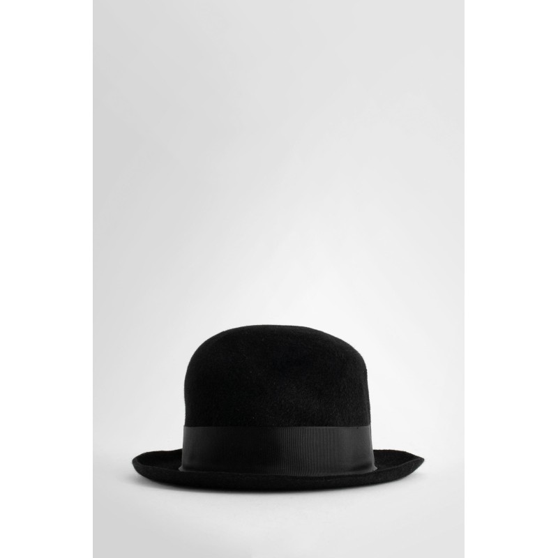 derby cut wool hat