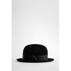 derby cut wool hat