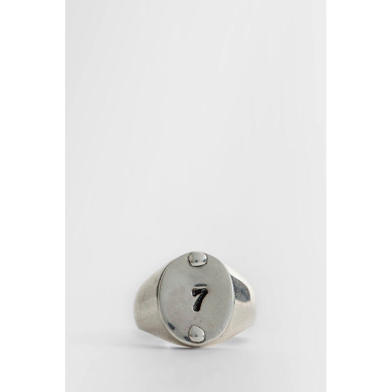 ''7'' signet ring