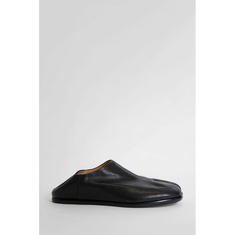 slip-on tabi babouches