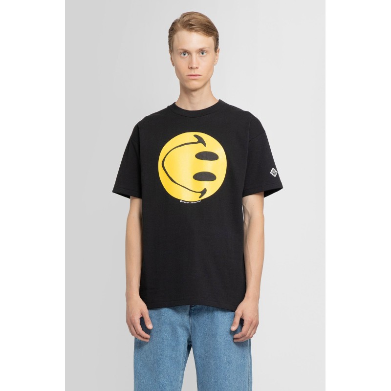 smiley t-shirt