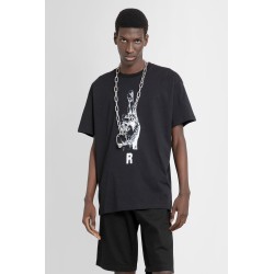 oversized t-shirt with hand sign print