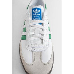 samba og sneakers