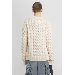 4g cable-knit sweater