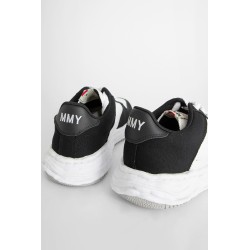 wayne og sole canvas low-top sneakers