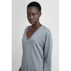 v-neck cashmere sweater