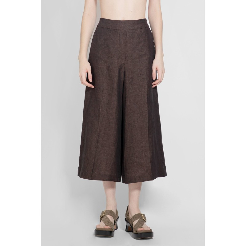 cropped trousers in linen