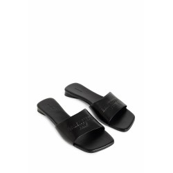 duty free flat sandal