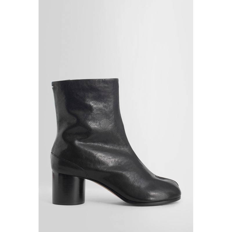 tabi leather boots