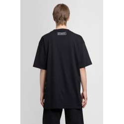 oversized t-shirt with printed pocket holes