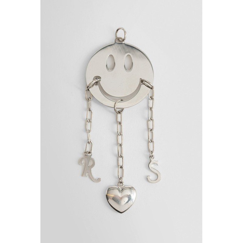 smiley collaboration smiley pendant