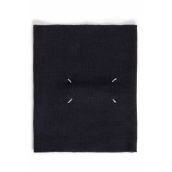 4-stithc wool scarf