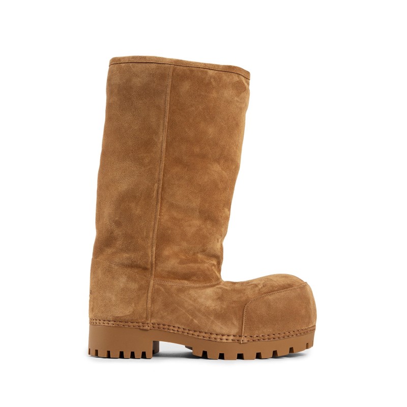 alaska fur high boot