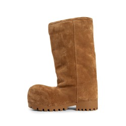 alaska fur high boot